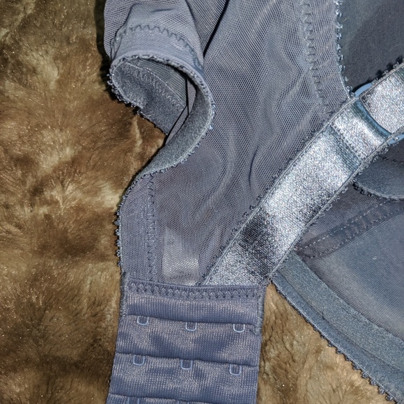 Purple lace bra - Picture 3 of 7